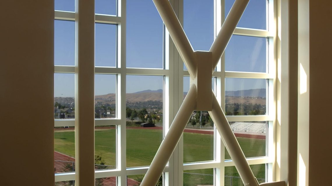 1_Inerior-brace-frame